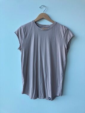 Men’s Young La Tees short sleeve bundle of 4